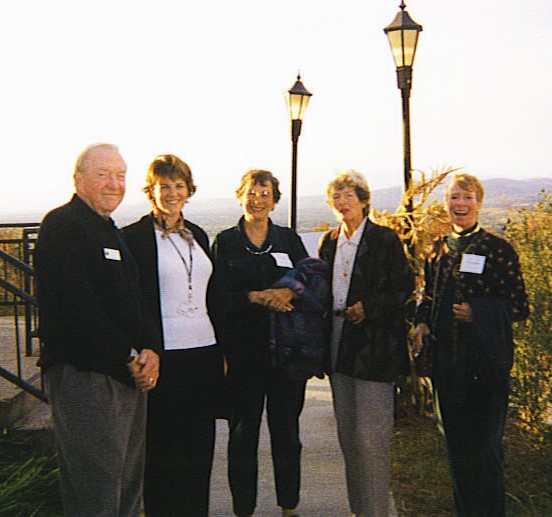 Lakeview land celebration guests Oct 2000 (2)